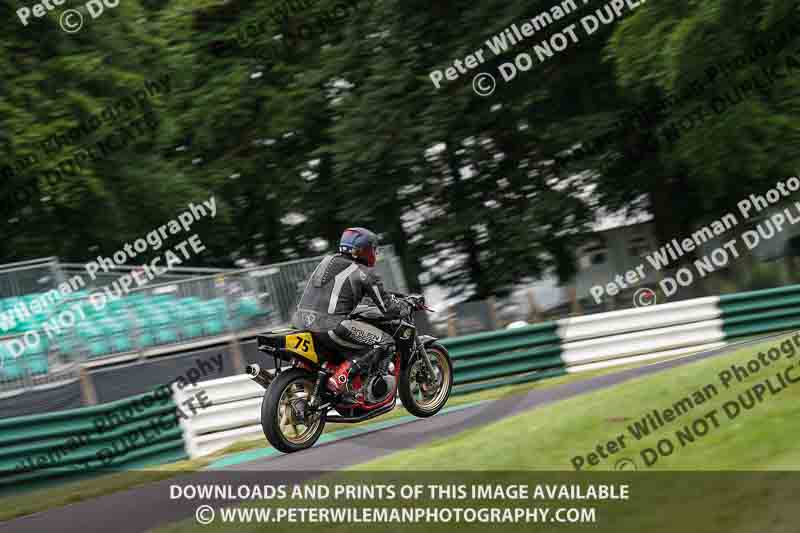 cadwell no limits trackday;cadwell park;cadwell park photographs;cadwell trackday photographs;enduro digital images;event digital images;eventdigitalimages;no limits trackdays;peter wileman photography;racing digital images;trackday digital images;trackday photos